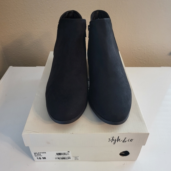 STYLE & CO Wileyy Ankle Booties Size 10 Medium - Picture 2 of 8
